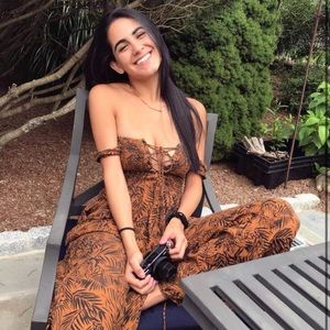 Meet your Posher, Viviana